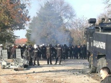 У Болгарії масові заворушеня у таборі мігрантів: 300 заарештованих