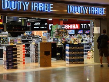 Митники відмовились від магазинів duty-free всередині країни