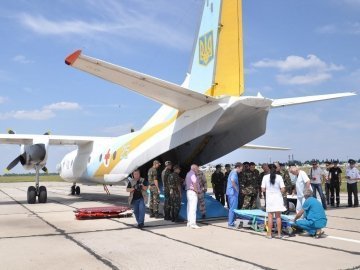 Київський авіаремонтний «Завод 410 ЦА» випустив перший в Україні реанімаційний літак Ан-26