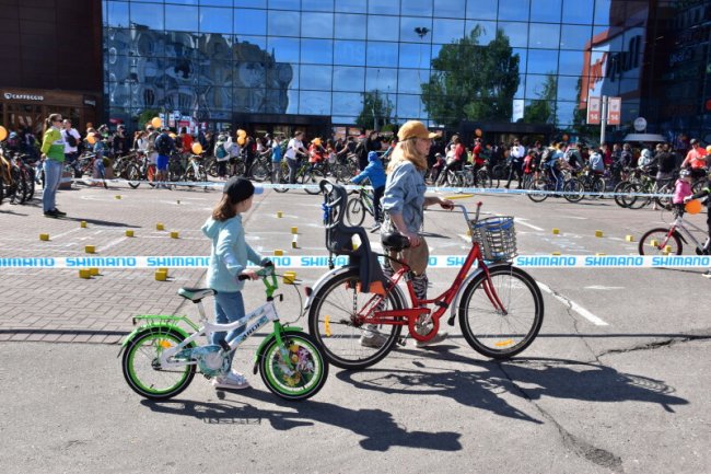 У Луцьку – масштабний велопробіг. ФОТО