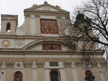 В Олиці триває реставрація костелу Святої Трійці. ФОТО