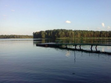 На Згоранських озерах заборонили полювання, проїзд транспортом та рибальство