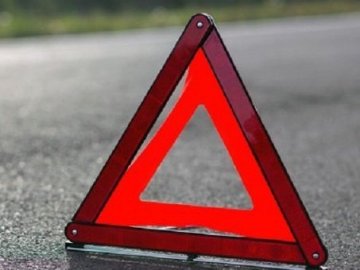 Смертельна аварія в Луцьку: чоловік потрапив під колеса двох авто