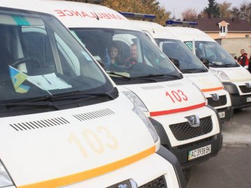 Двоє пацієнтів з ножовими та шестеро з інфарктами: один день роботи волинських медиків