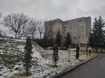Закрили одне з відділень: ситуація в ковідному госпіталі в Боголюбах на 8 грудня
