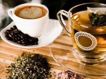 Вчені довели, що любов до кави чи чаю закладено генетично