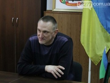 Наливайченко вимагає припинити українське громадянство міського голови Добропілля*