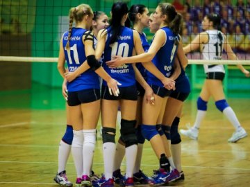 Волинські волейболістки пройшли до ІІІ туру Кубку України