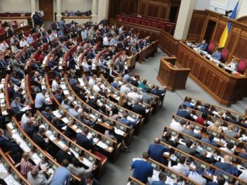 Ще двоє українських політиків захворіли на коронавірус