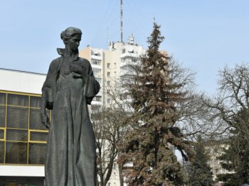 Лучани вшанували пам'ять поетеси Лесі Українки. ФОТО
