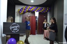 У луцькому «Промені» відкрили караоке.ФОТО