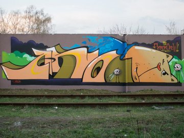 У Луцьку з'явилось нове графіті із «пухнастиком»