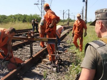 На Донбасі відновили залізничне сполучення