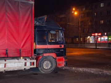 Водій вантажівки, який у Луцьку збив на переході жінку, відбувся умовним 
