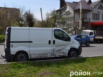 Аварія у Луцьку: Opel пом’яв «Ладу»