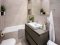 5 цікавих ідей використання керамічної плитки у невеликій ванній кімнаті*