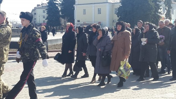 Лучани попрощались із загиблим Героєм Олегом Горкавчуком. ФОТО