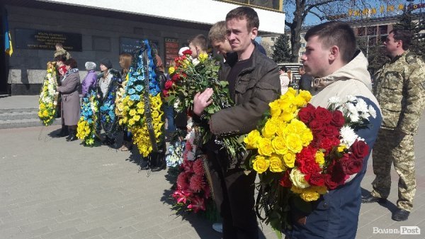Лучани попрощались із загиблим Героєм Олегом Горкавчуком. ФОТО