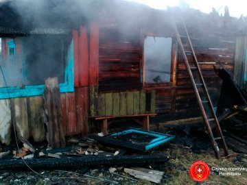 На Рівненщині в пожежі загинули мати з сином