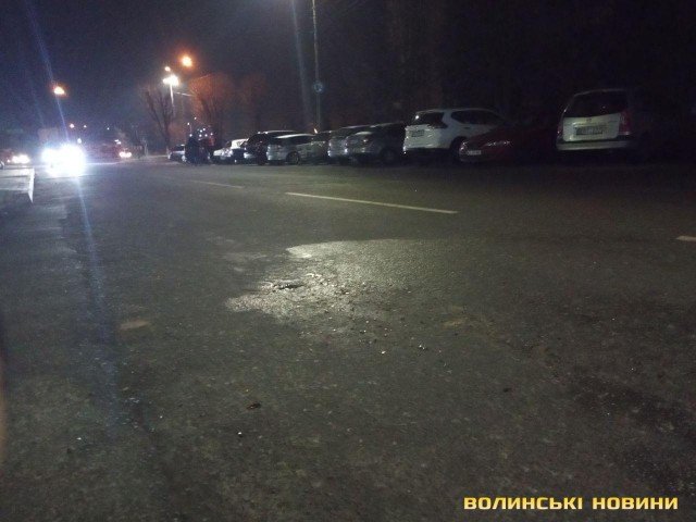 У Луцьку збили п`яного чоловіка, який перебігав дорогу. ФОТО