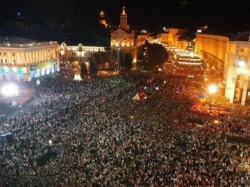 Найбільшою подією року українці визнали Майдан, - опитування
