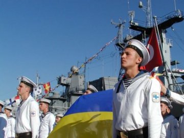 Волинські військові приймуть у себе сім’ї моряків з Криму