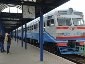 До 8 березня «Укрзалізниця» призначила 22 додаткові поїзди