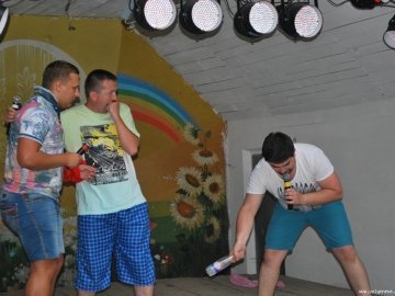 Лучани перемогли на фестивалі гумору в «Хрінниках». ФОТО