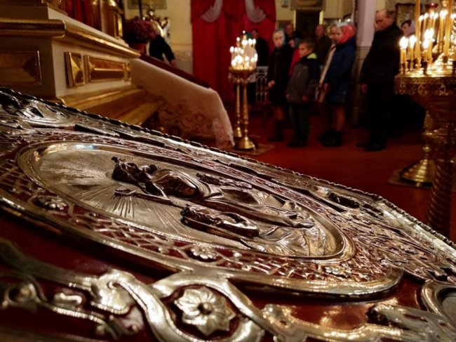 У селі на Волині помолилися перед мощами трьох святих. ФОТО