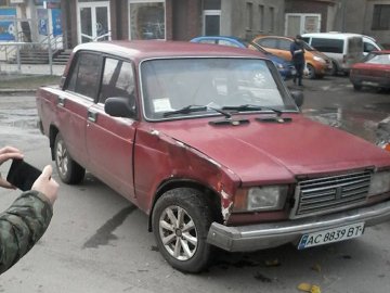 У Луцьку викрали авто, шукають свідків