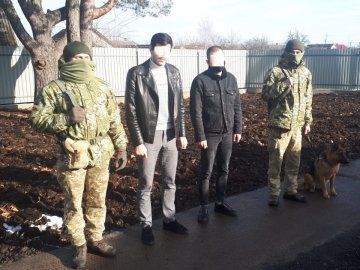 На Волині затримали росіянина та білоруса, які хотіли пройти в Україну в обхід пункту пропуску