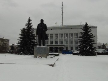 На Волині депутати просять знести пам'ятник Леніну