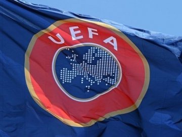 Як UEFA почав творити футбольну історію