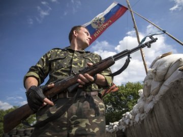 Росія стягує під Україну неймовірну кількість техніки і готується до наступу, − РНБО 