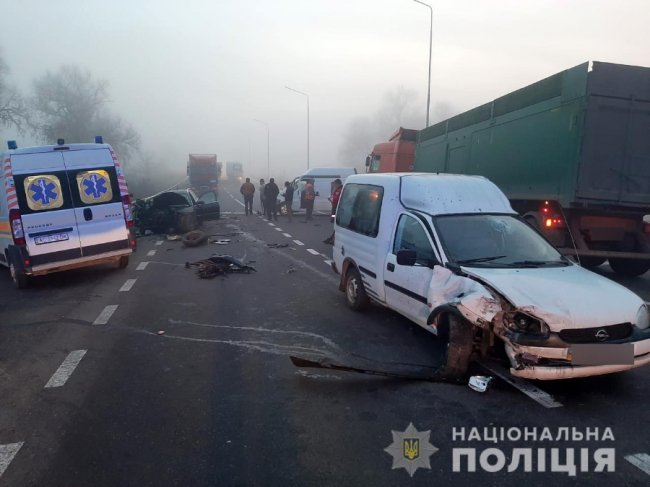 Масштабна аварія на трасі Львів-Луцьк: четверо людей – у лікарні. ОНОВЛЕНО