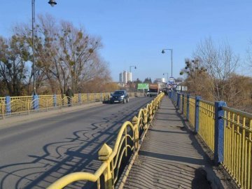 У Луцьку візьмуться за аварійний міст на Шевченка: тут буде три смуги руху 