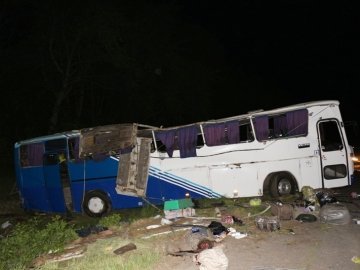 На Вінниччині перекинувся автобус з пасажирами