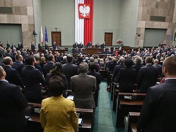 Польща ухвалила резолюцію щодо Волинської трагедії