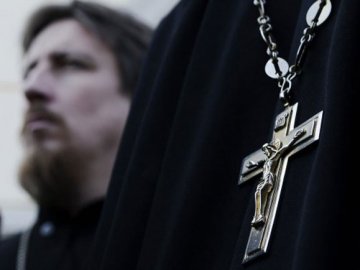 Священики офіційно заборонили агітацію в церквах