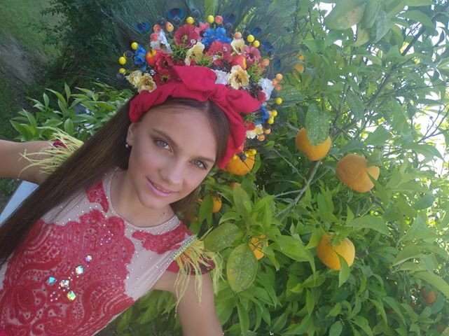11-річна дівчинка з Луцька отримала титул професійної фотомоделі за кордоном. ФОТО