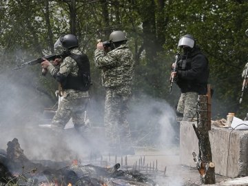 Росія збирає війська біля кордону, - Тимчук