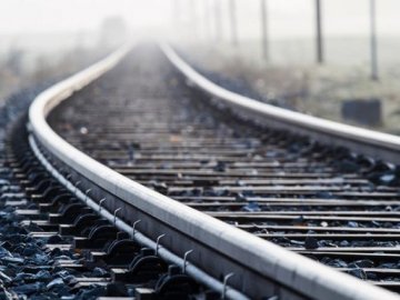 Потяг збив на смерть студентку луцького вишу: поліція підозрює самогубство