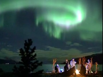 Як у казці: у Норвегії зняли дивовижне північне сяйво. ВІДЕО