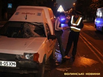 У Луцьку - смертельна аварія на переході. ФОТО