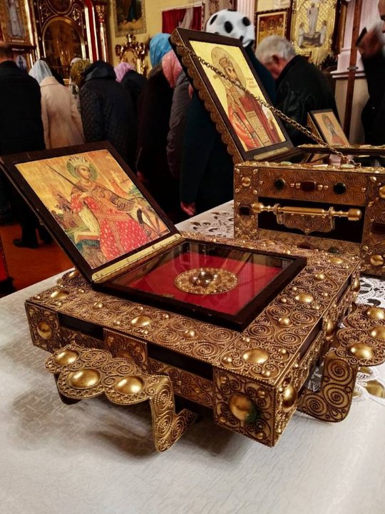 У селі на Волині помолилися перед мощами трьох святих. ФОТО