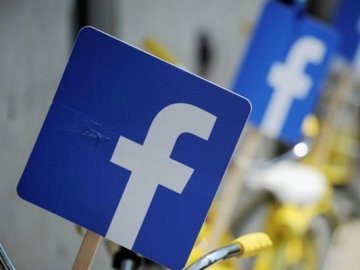 Журналісти в Росії скаржаться, що Facebook почав блокувати статті