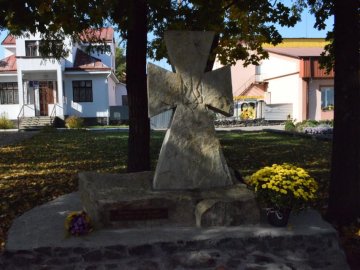 На Волині відкрили пам'ятник Борцям за волю та незалежність України