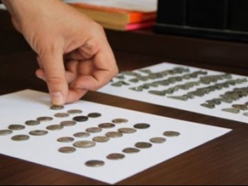 Лучанину не вдалося переправити у Польщу старовинні монети