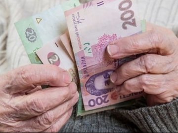 В Україні частину пенсій збільшать на 800 грн