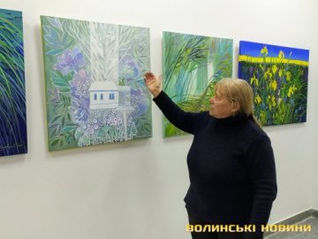 У луцькій Галереї мистецтв – виставка волинської художниці Світлани Костукевич